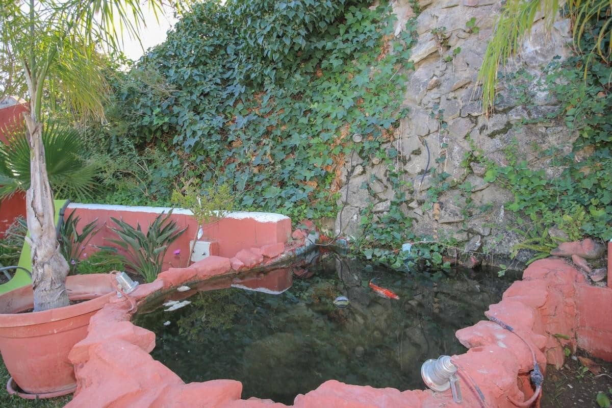 5 bedroom Villa for sale in Monda - € 480,000 (Ref: 4836649)