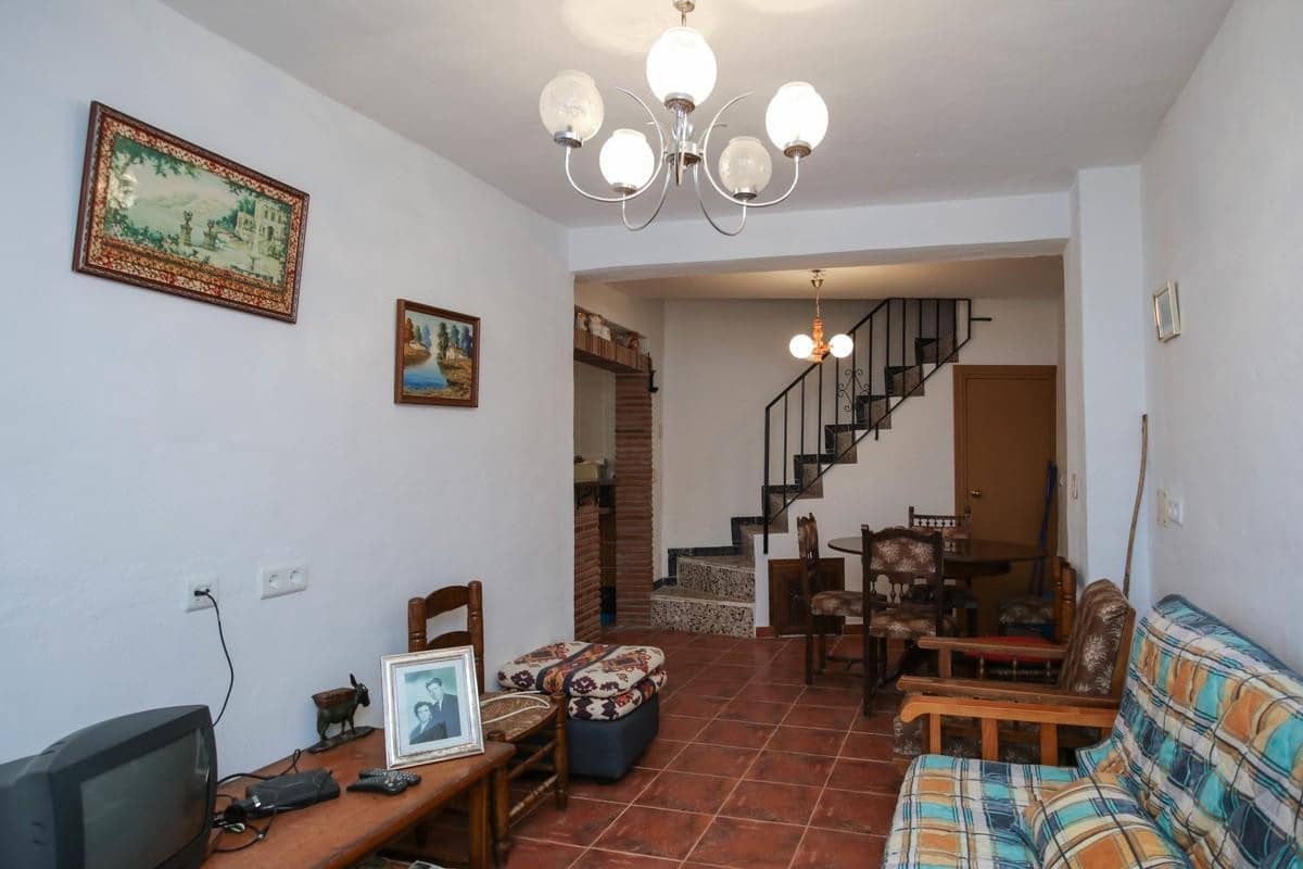 4 slaapkamer Huis te koop in Tolox - € 90.000 (Ref: 4853073)