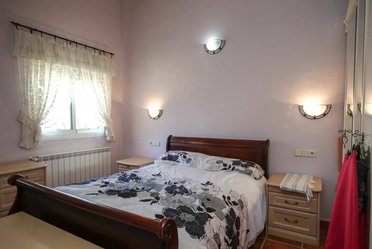 4 soveværelse Villa til salg i El Burgo - € 395.000 (Ref: 4987005)