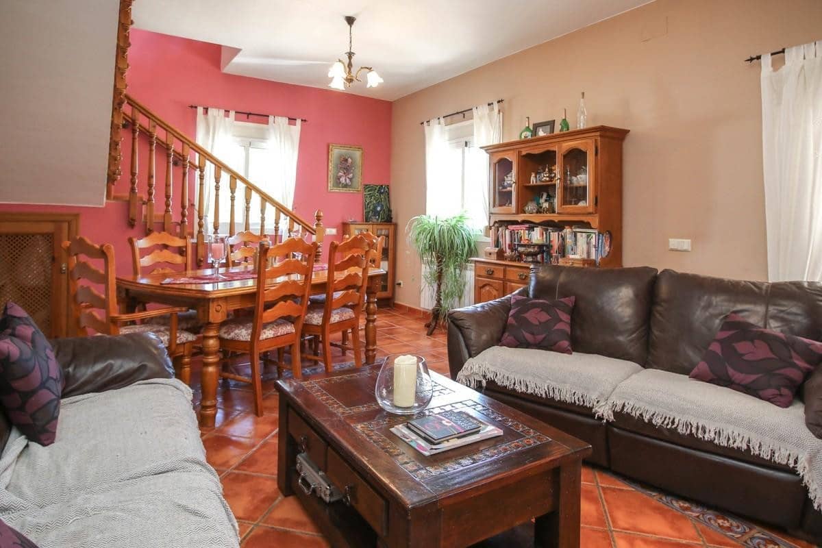 4 soveværelse Villa til salg i El Burgo - € 395.000 (Ref: 4987005)