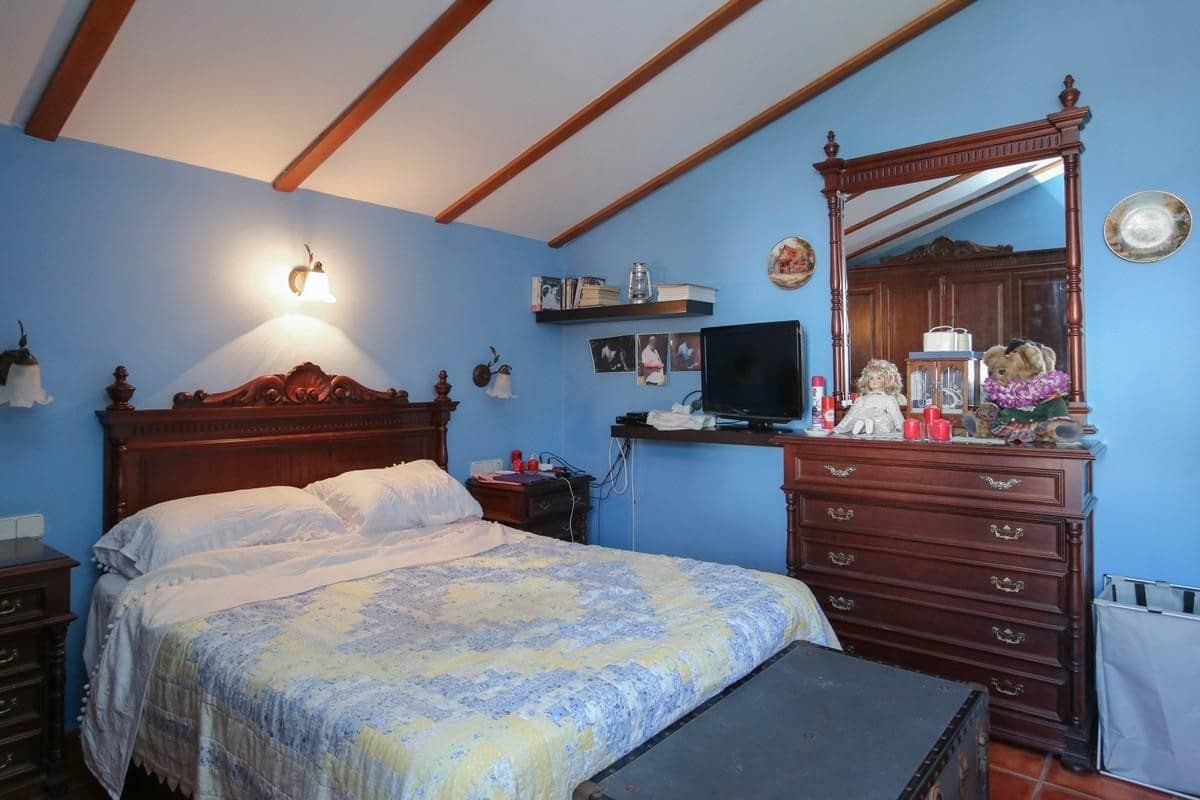 4 soveværelse Villa til salg i El Burgo - € 395.000 (Ref: 4987005)