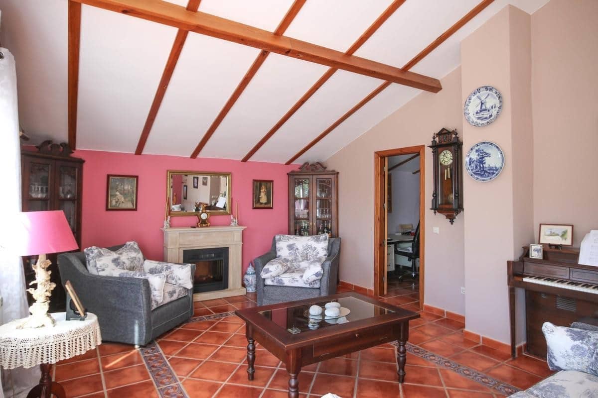 4 soveværelse Villa til salg i El Burgo - € 395.000 (Ref: 4987005)