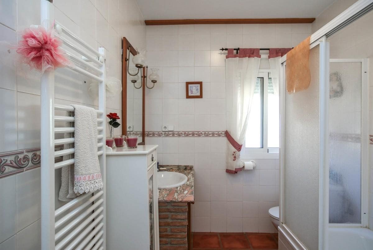 4 soveværelse Villa til salg i El Burgo - € 395.000 (Ref: 4987005)