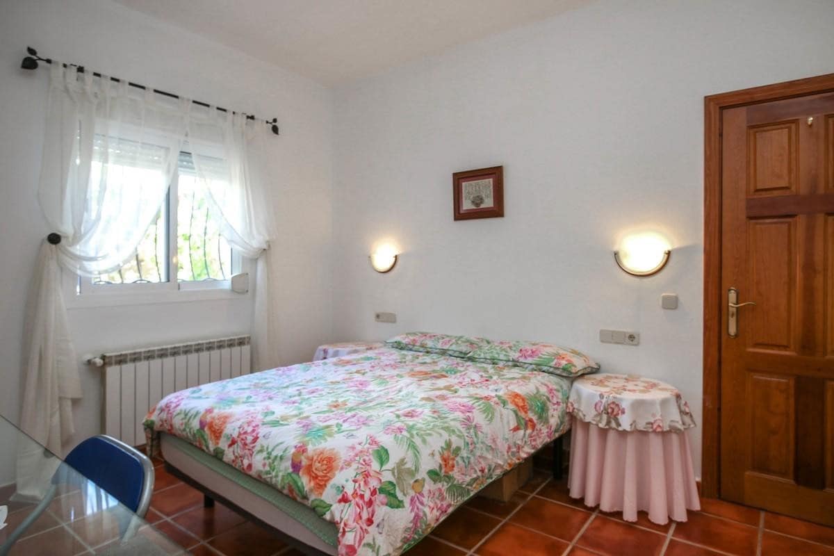 4 soveværelse Villa til salg i El Burgo - € 395.000 (Ref: 4987005)