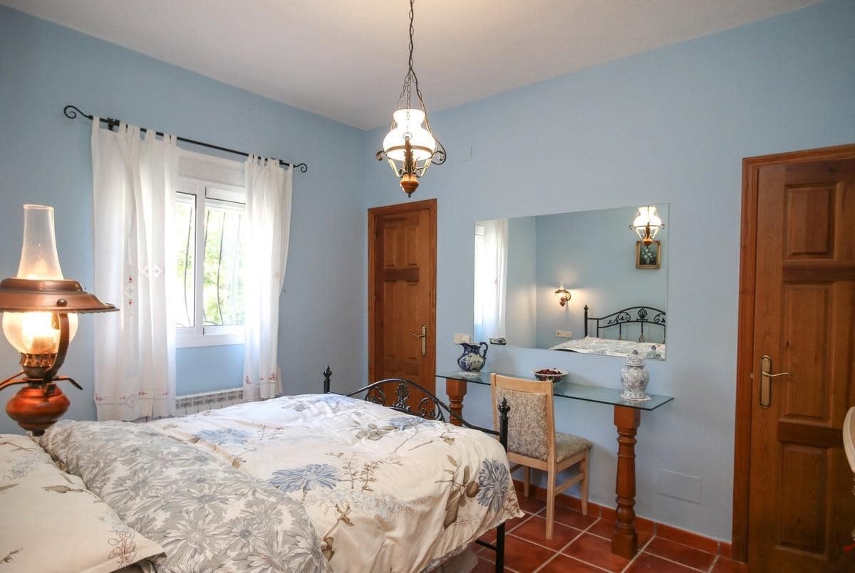 4 soveværelse Villa til salg i El Burgo - € 395.000 (Ref: 4987005)