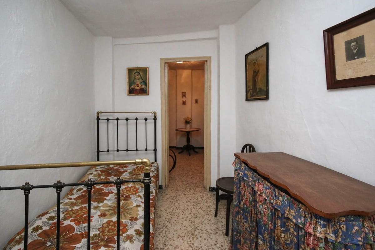 6 slaapkamer Hotel te koop in Tolox - € 450.000 (Ref: 5179892)