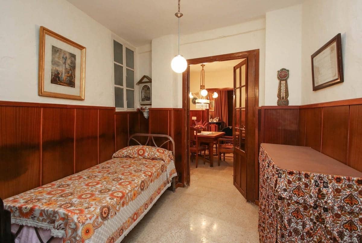 6 slaapkamer Hotel te koop in Tolox - € 450.000 (Ref: 5179892)