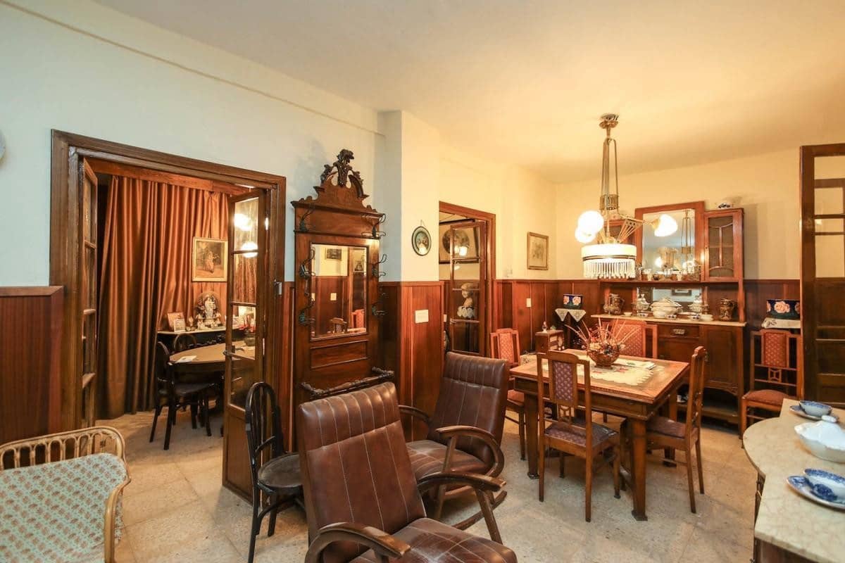 6 slaapkamer Hotel te koop in Tolox - € 450.000 (Ref: 5179892)