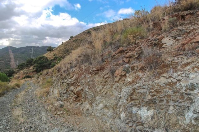 Landgrundstück zu verkaufen in Monda - 37.000 € (Ref: 5803224)