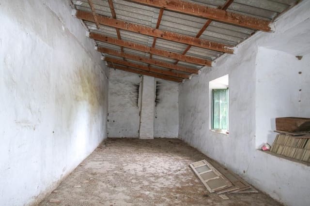 Ubebygd land til salgs i Coín - € 850 000 (Ref: 5926768)