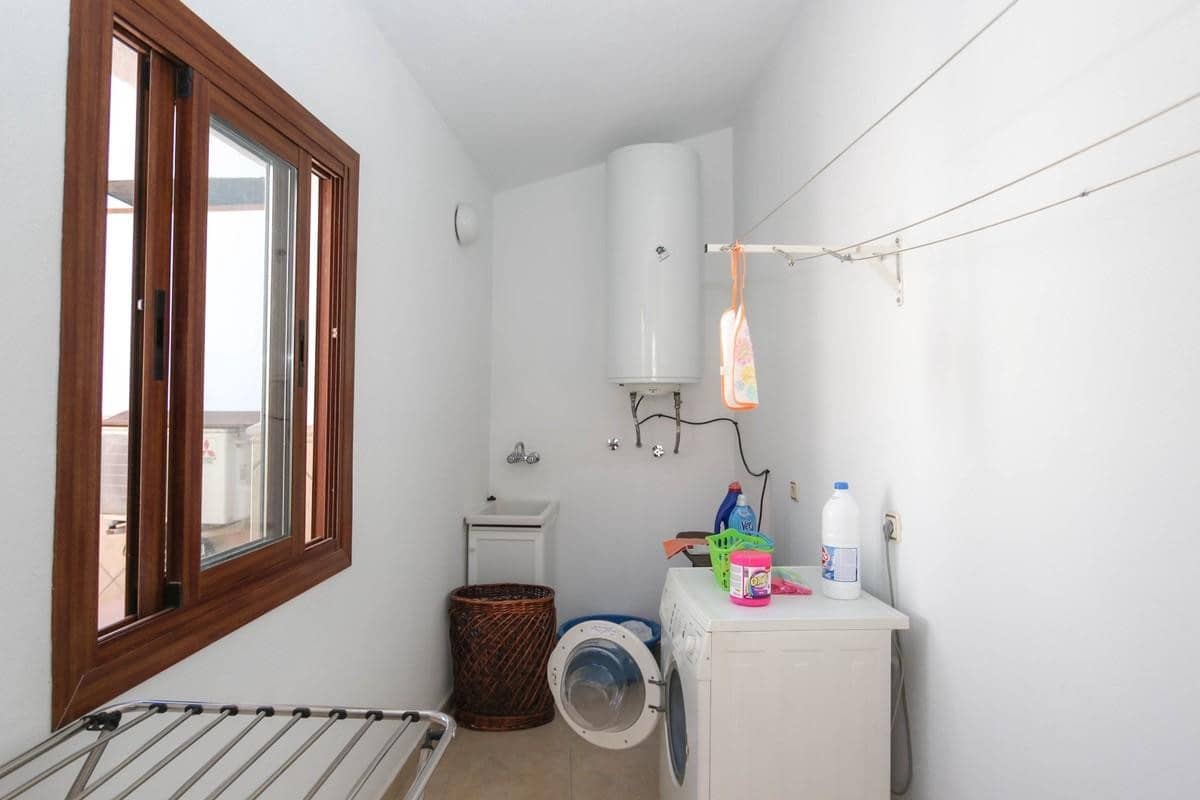 4 soveværelse Byhus til salg i Alozaina - € 197.000 (Ref: 6007126)