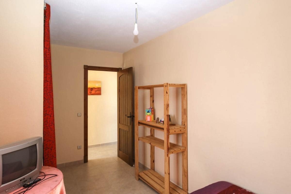 4 soveværelse Byhus til salg i Alozaina - € 230.000 (Ref: 6007126)