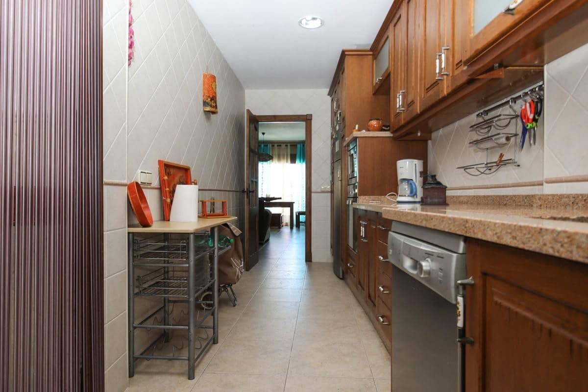 4 soveværelse Byhus til salg i Alozaina - € 230.000 (Ref: 6007126)