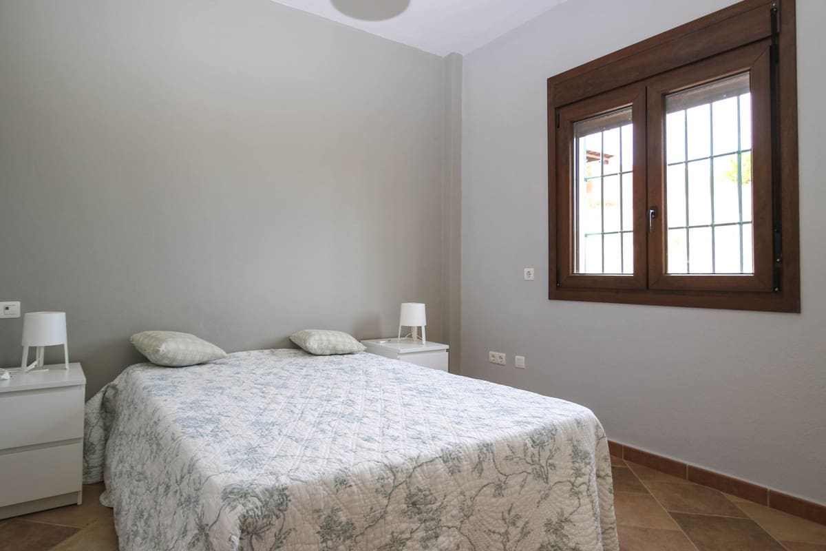 5 sypialnia Willa na sprzedaż w Coin z basenem - 630 000 € (Ref: 6704440)