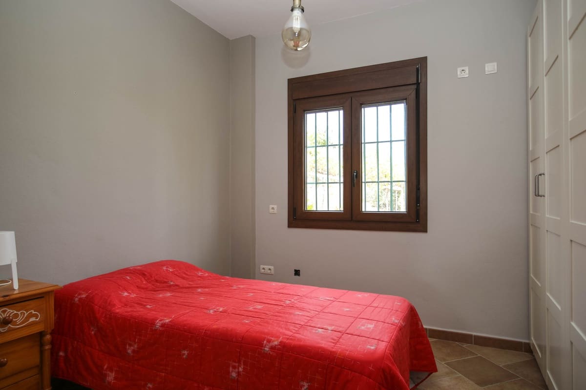 5 sypialnia Willa na sprzedaż w Coin z basenem - 630 000 € (Ref: 6704440)