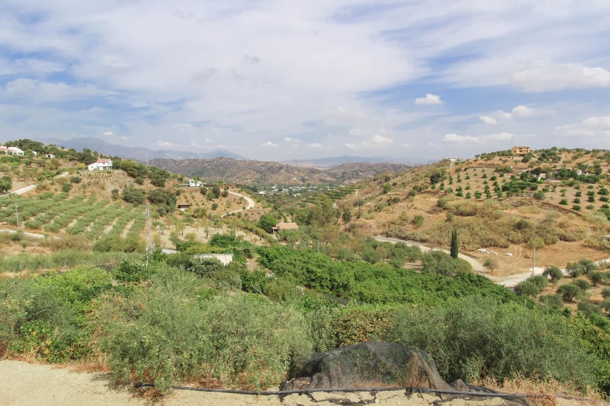 5 sypialnia Willa na sprzedaż w Coin z basenem - 630 000 € (Ref: 6704440)