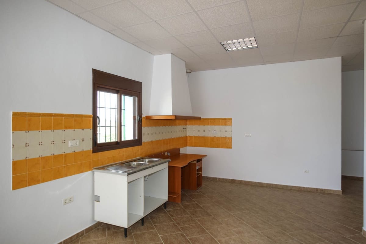 5 bedroom Villa for sale in Coin with pool - € 630,000 (Ref: 6704440)