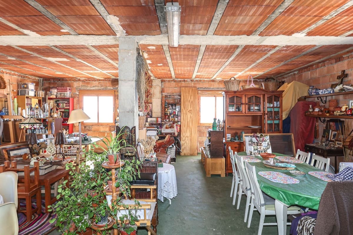 4 soveværelse Byhus til salg i Casarabonela med garage - € 1.000.000 (Ref: 6950673)