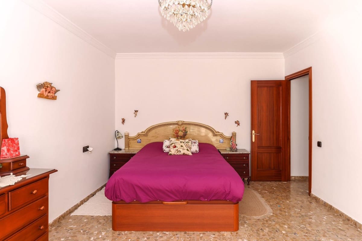 4 sovrum Hus till salu i Casarabonela med garage - 1 000 000 € (Ref: 6950673)