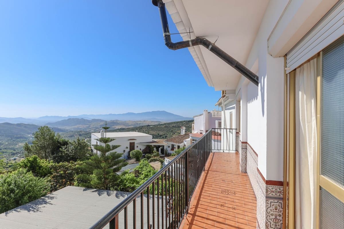 4 sovrum Hus till salu i Casarabonela med garage - 1 000 000 € (Ref: 6950673)