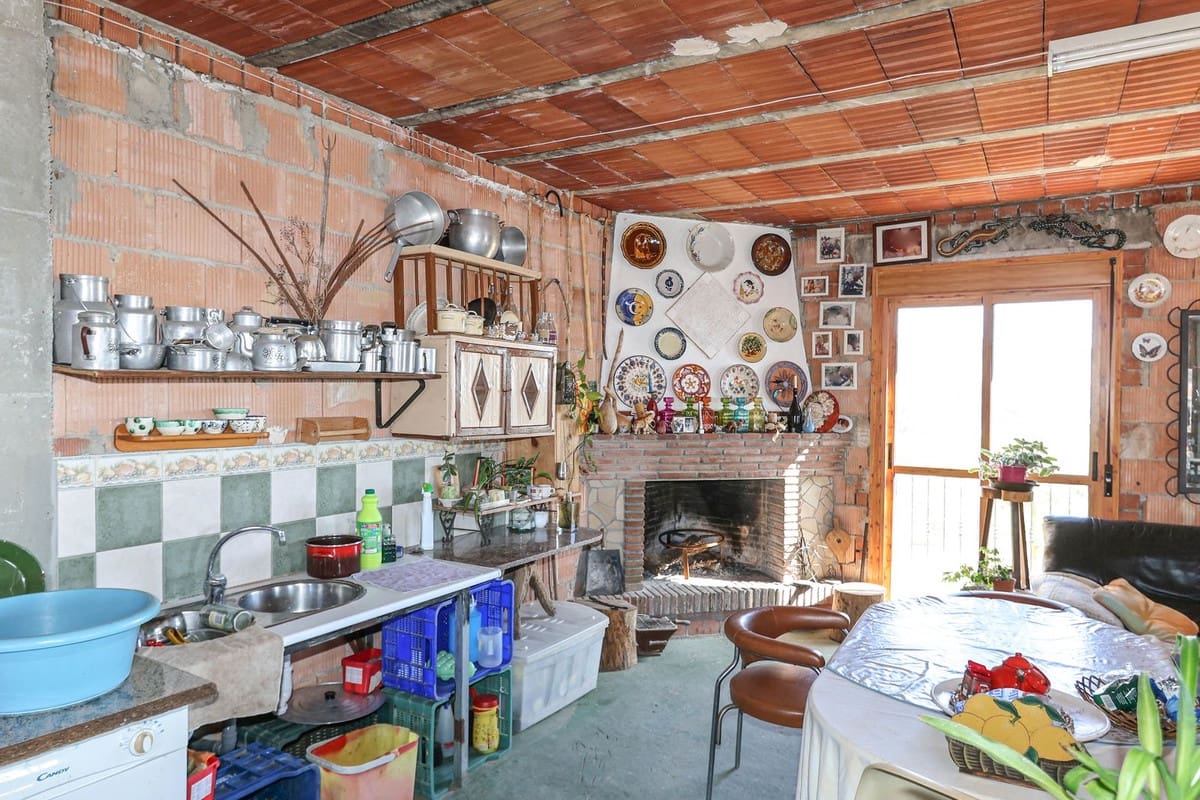 4 sovrum Hus till salu i Casarabonela med garage - 1 000 000 € (Ref: 6950673)