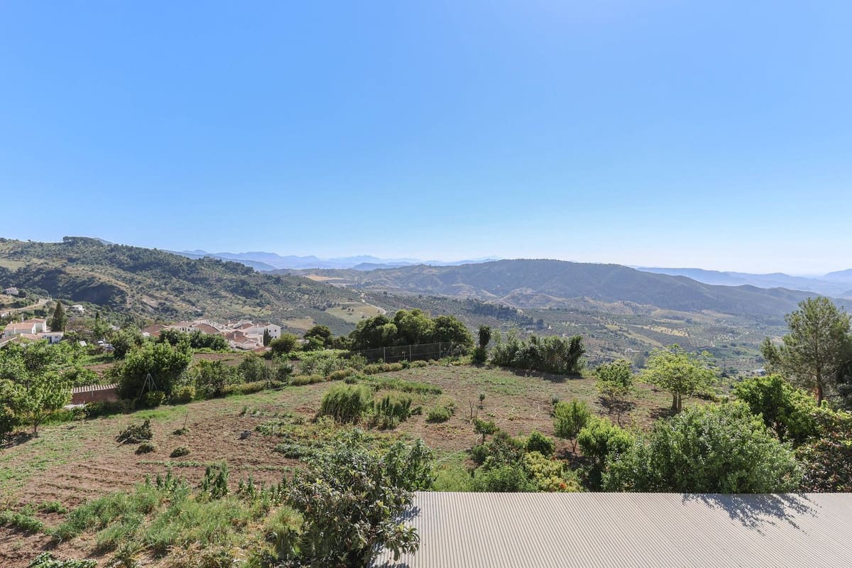 4 sovrum Hus till salu i Casarabonela med garage - 1 000 000 € (Ref: 6950673)