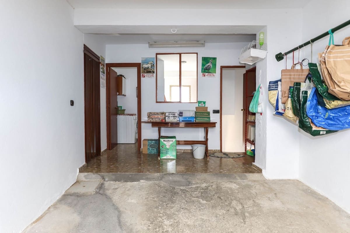 4 sovrum Hus till salu i Casarabonela med garage - 1 000 000 € (Ref: 6950673)