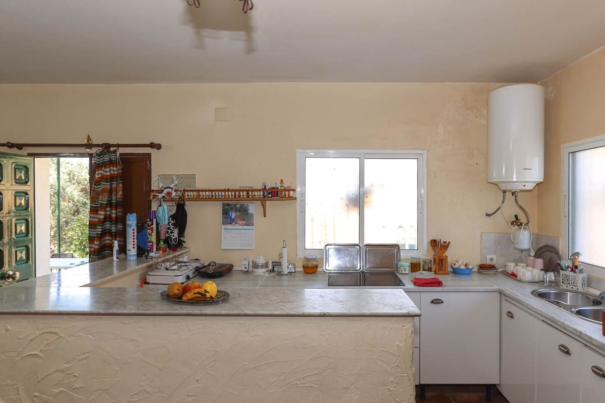 2 chambre Villa/Maison à vendre à Casarabonela avec garage - 320 000 € (Ref: 6978333)