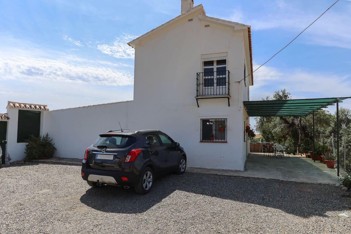 2 chambre Villa/Maison à vendre à Casarabonela avec garage - 320 000 € (Ref: 6978333)