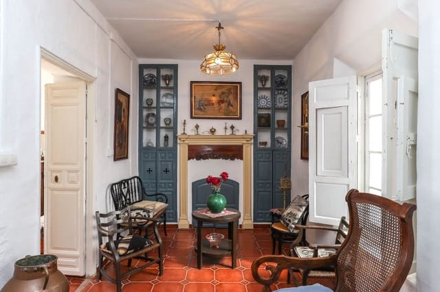 5 sypialnia Dom na sprzedaż w Tolox - 534 000 € (Ref: 7771988)