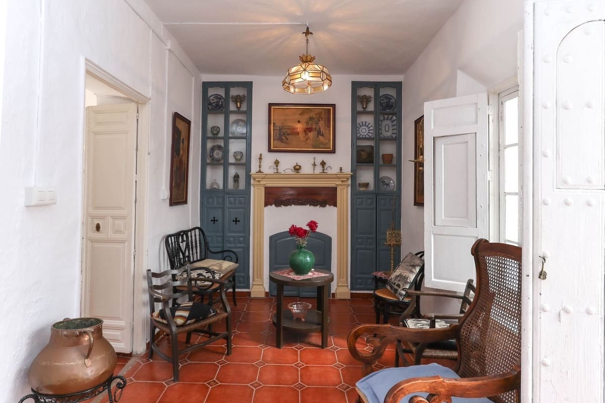 5 soveværelse Byhus til salg i Tolox - € 534.000 (Ref: 7771988)