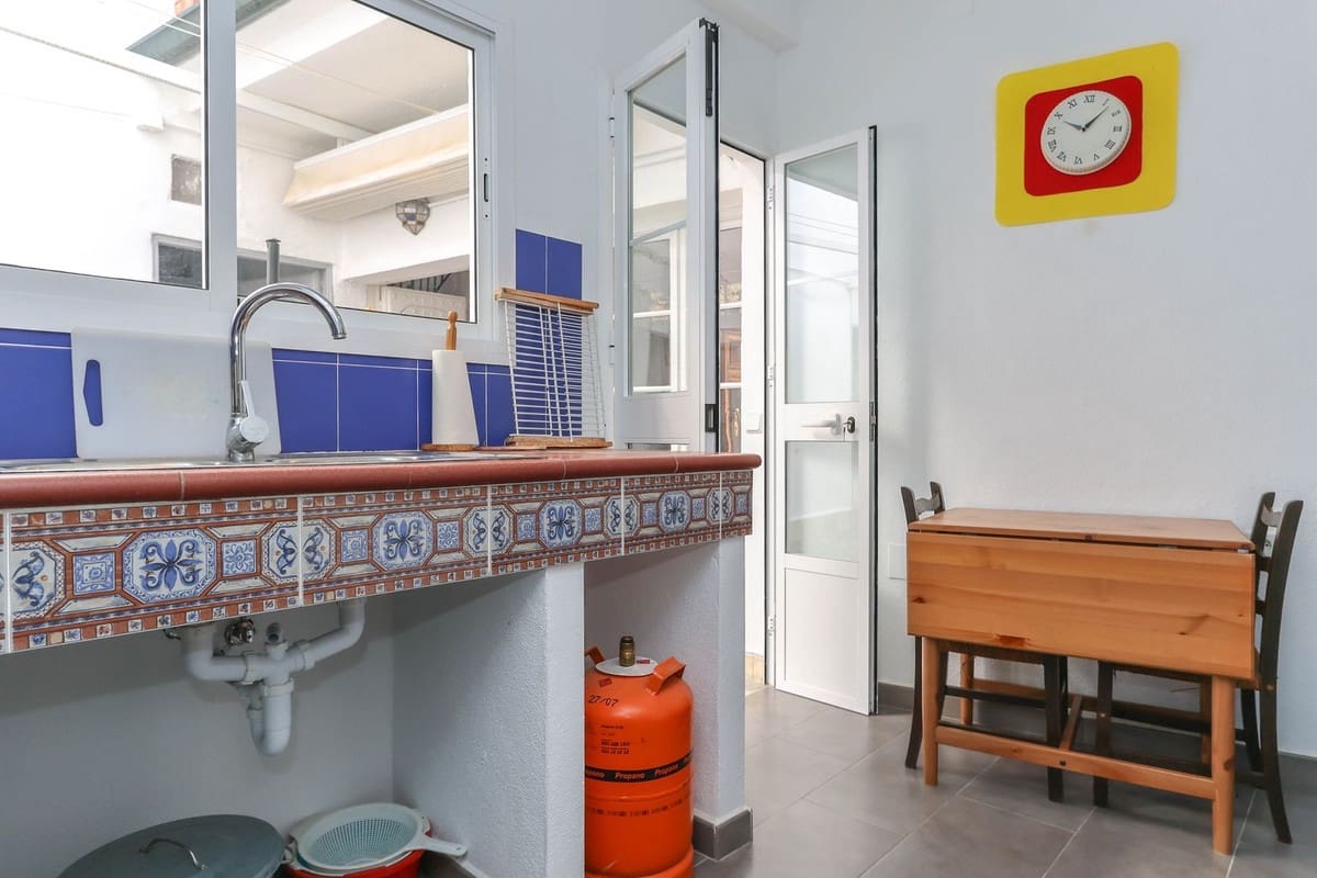 5 soveværelse Byhus til salg i Tolox - € 534.000 (Ref: 7771988)