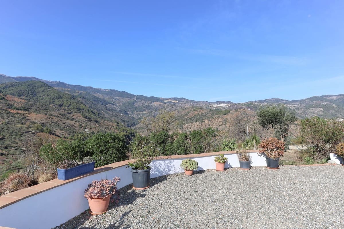 3 soveværelse Villa til salg i Tolox med garage - € 250.000 (Ref: 7976414)