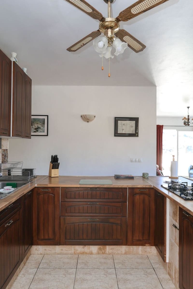 3 sovrum Villa till salu i Tolox med garage - 250 000 € (Ref: 7976414)