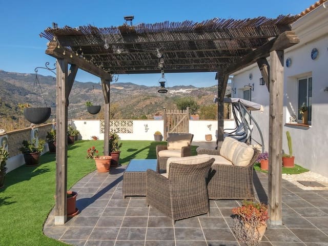 3 Zimmer Villa zu verkaufen in Tolox mit Garage - 250.000 € (Ref: 7976414)