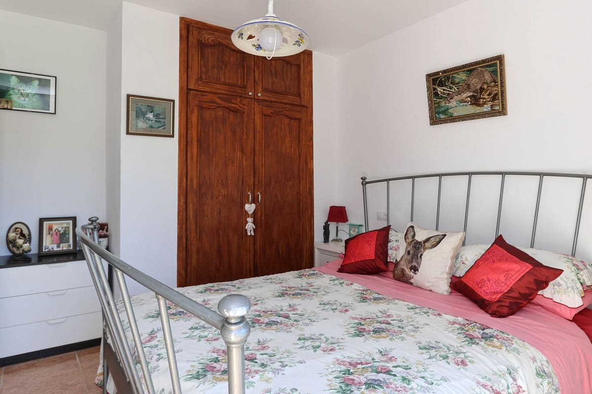 3 sypialnia Willa na sprzedaż w Tolox z garażem - 250 000 € (Ref: 7976414)