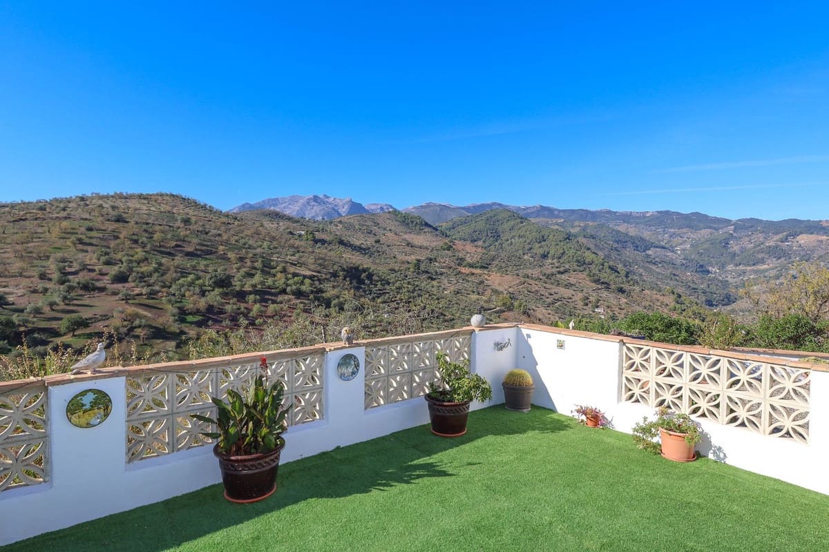 3 sypialnia Willa na sprzedaż w Tolox z garażem - 250 000 € (Ref: 7976414)