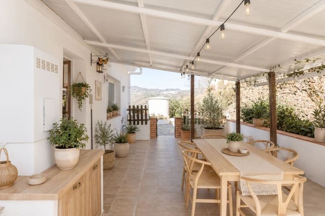 3 sovrum Villa till salu i Tolox med garage - 219 000 € (Ref: 7976414)