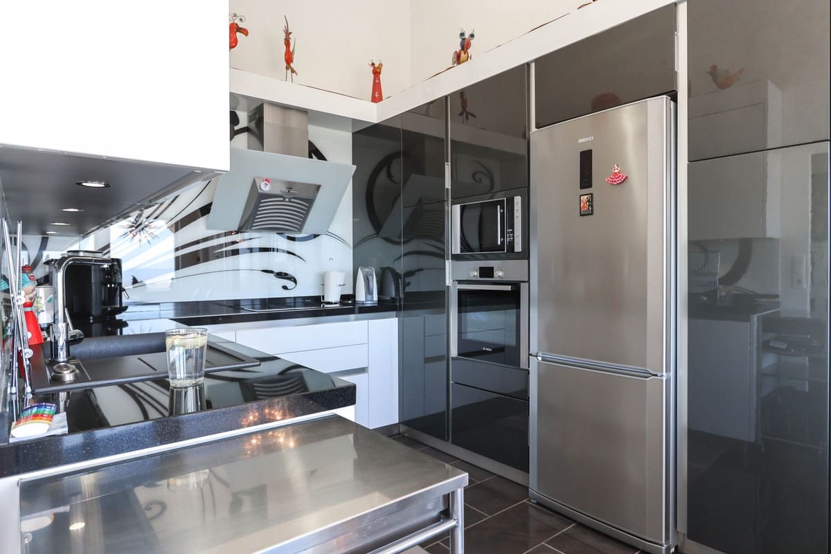 4 soverom Villa til salgs i Monda med svømmebasseng garasje - € 550 000 (Ref: 8220814)