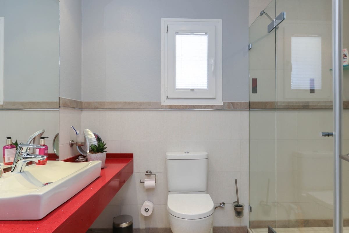 4 soverom Villa til salgs i Monda med svømmebasseng garasje - € 550 000 (Ref: 8220814)