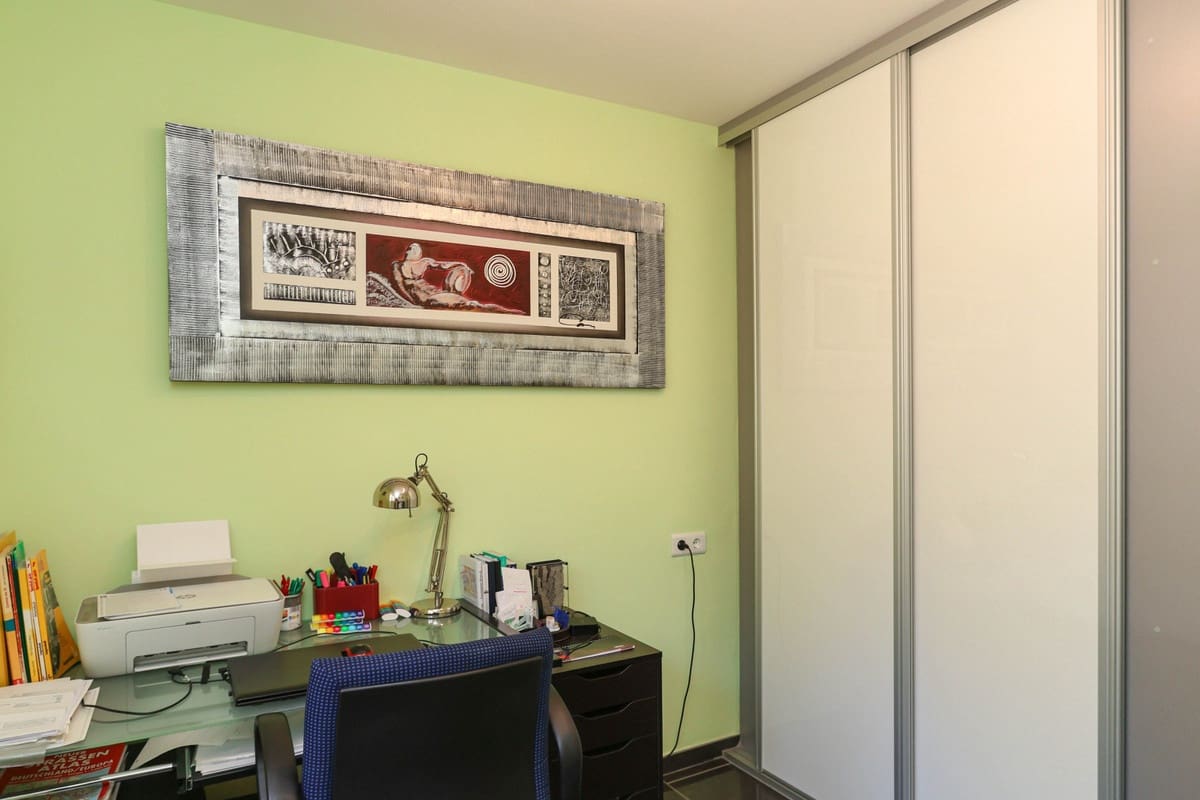 4 soverom Villa til salgs i Monda med svømmebasseng garasje - € 550 000 (Ref: 8220814)