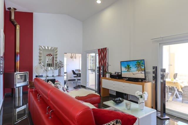 4 soverom Villa til salgs i Monda med svømmebasseng garasje - € 550 000 (Ref: 8220814)