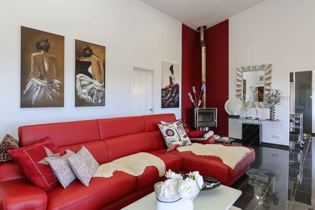 4 soverom Villa til salgs i Monda med svømmebasseng garasje - € 550 000 (Ref: 8220814)