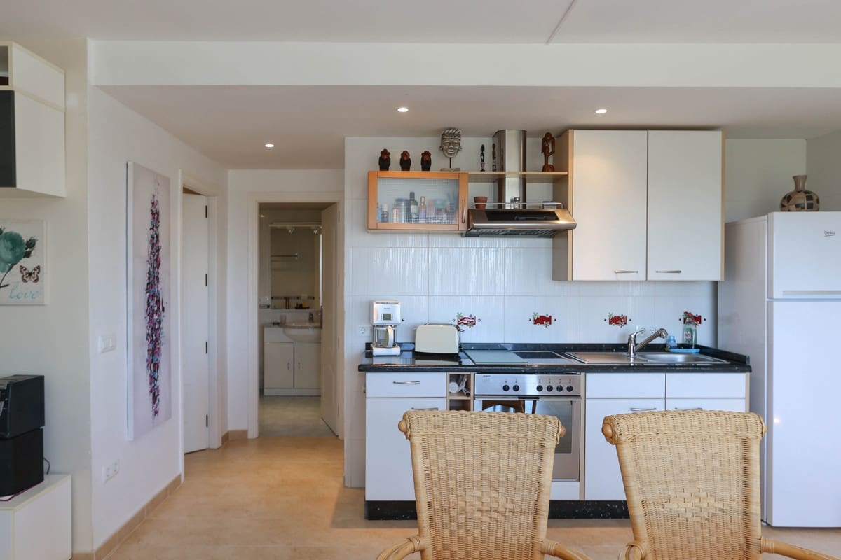 4 soverom Villa til salgs i Monda med svømmebasseng garasje - € 550 000 (Ref: 8220814)