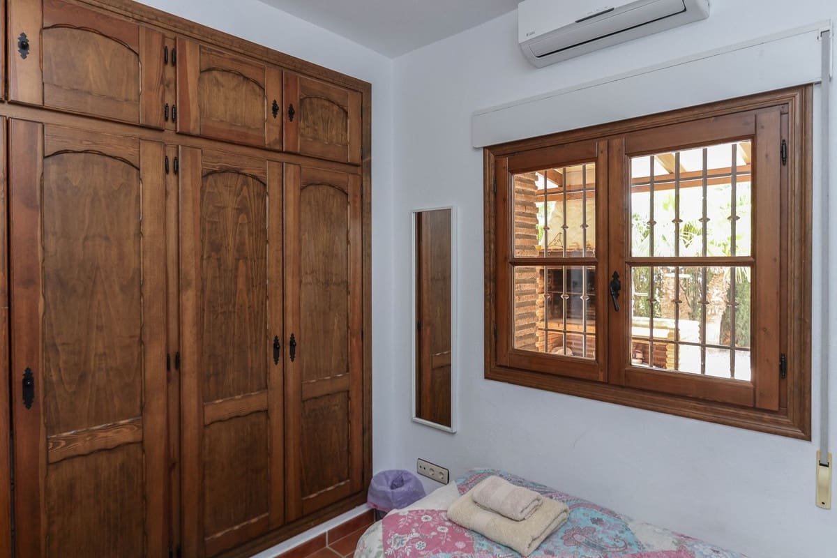 3 chambre Villa/Maison à vendre à Alozaina avec piscine garage - 385 000 € (Ref: 8376399)