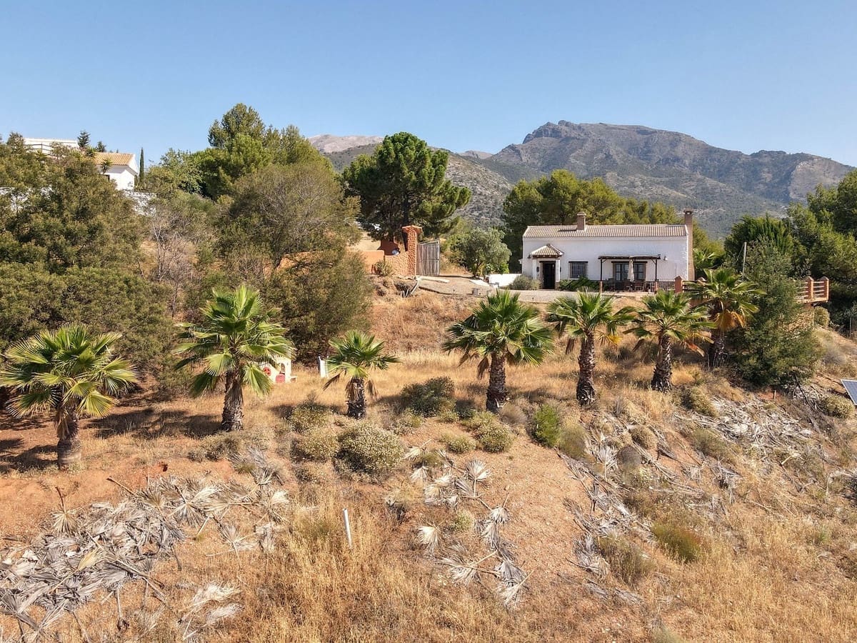 3 chambre Villa/Maison à vendre à Alozaina avec piscine garage - 385 000 € (Ref: 8376399)