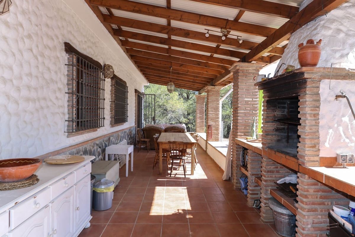 3 chambre Villa/Maison à vendre à Alozaina avec piscine garage - 385 000 € (Ref: 8376399)