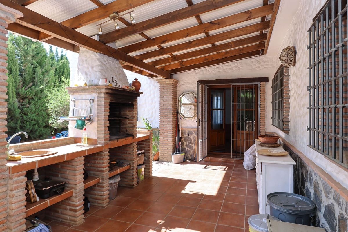 3 chambre Villa/Maison à vendre à Alozaina avec piscine garage - 385 000 € (Ref: 8376399)