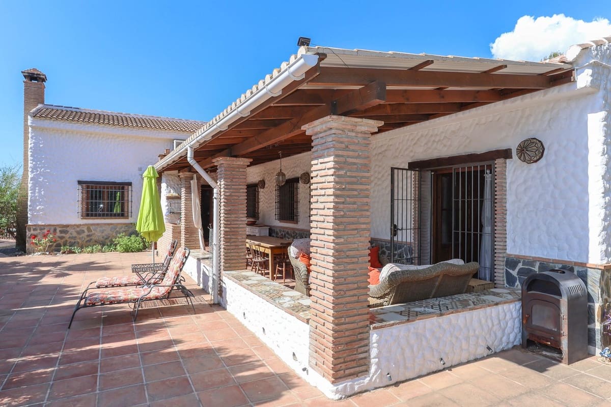 3 chambre Villa/Maison à vendre à Alozaina avec piscine garage - 385 000 € (Ref: 8376399)