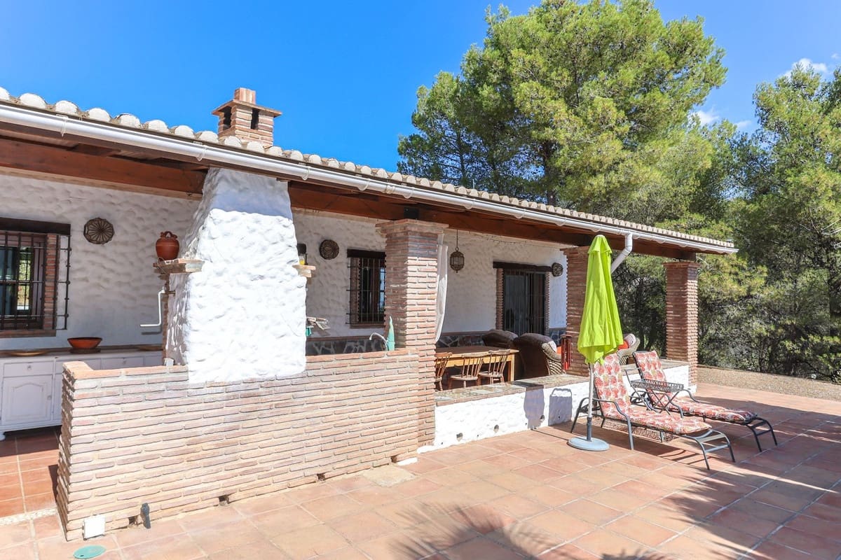 3 chambre Villa/Maison à vendre à Alozaina avec piscine garage - 385 000 € (Ref: 8376399)